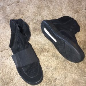 Yeezy boost 750